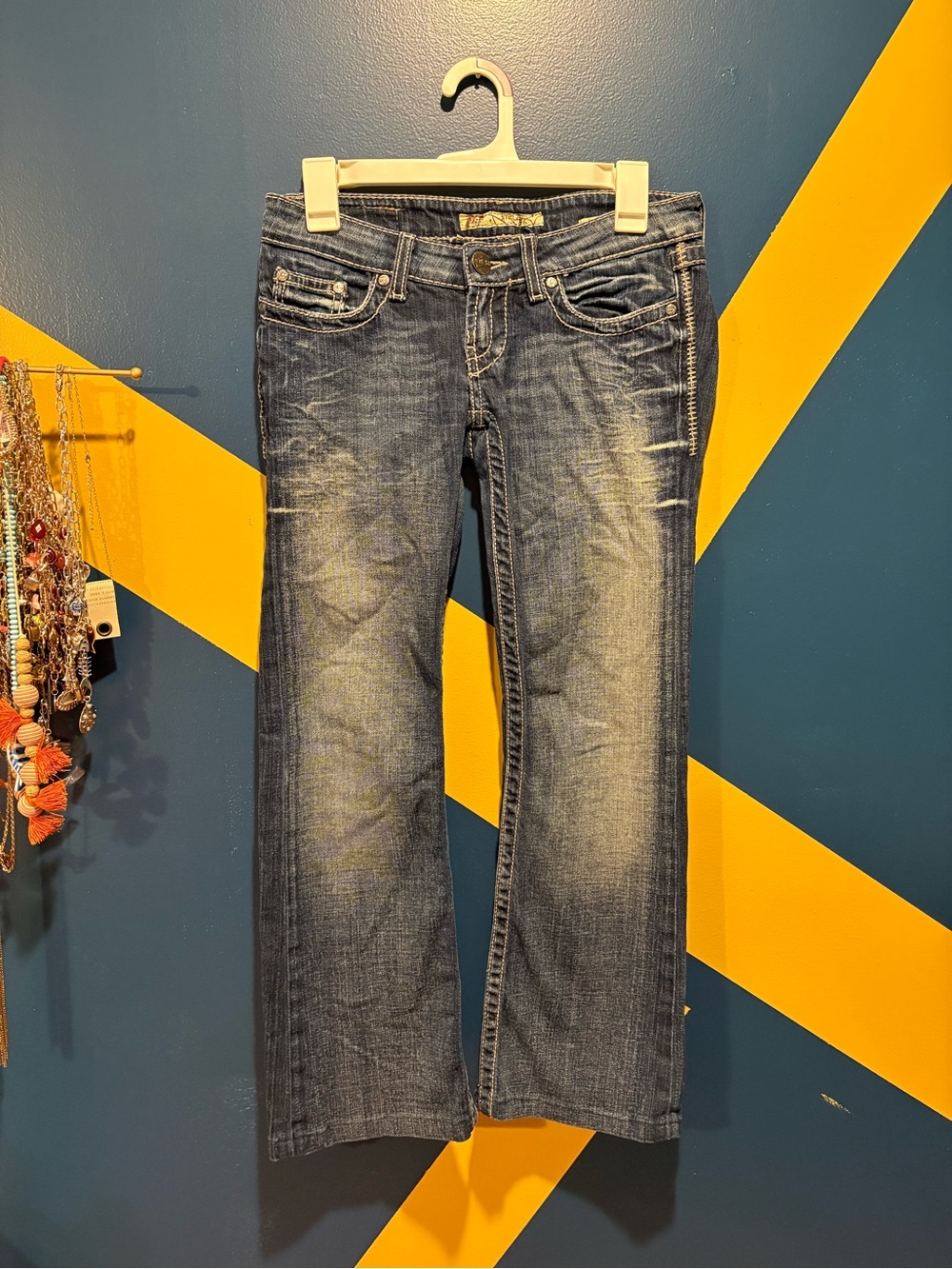 BKE Dark Wash "Stella" Ultra Low Rise Cropped Jeans EUC